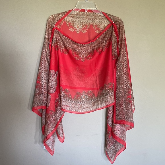 😍🆕Bohemian Shawl- Red background - Picture 3 of 7